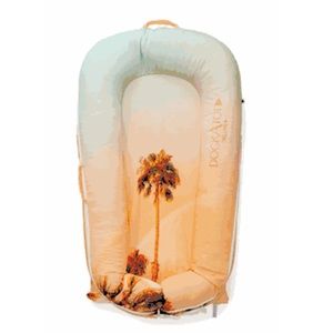 DockATot Deluxe + Dock brand new